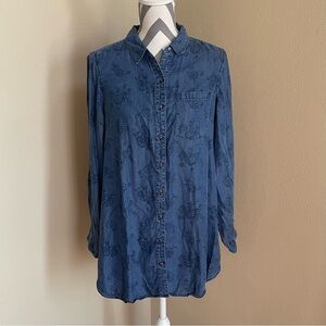 Intro. Blue Floral Button-Down Long Sleeve  Shirt - Size: Medium